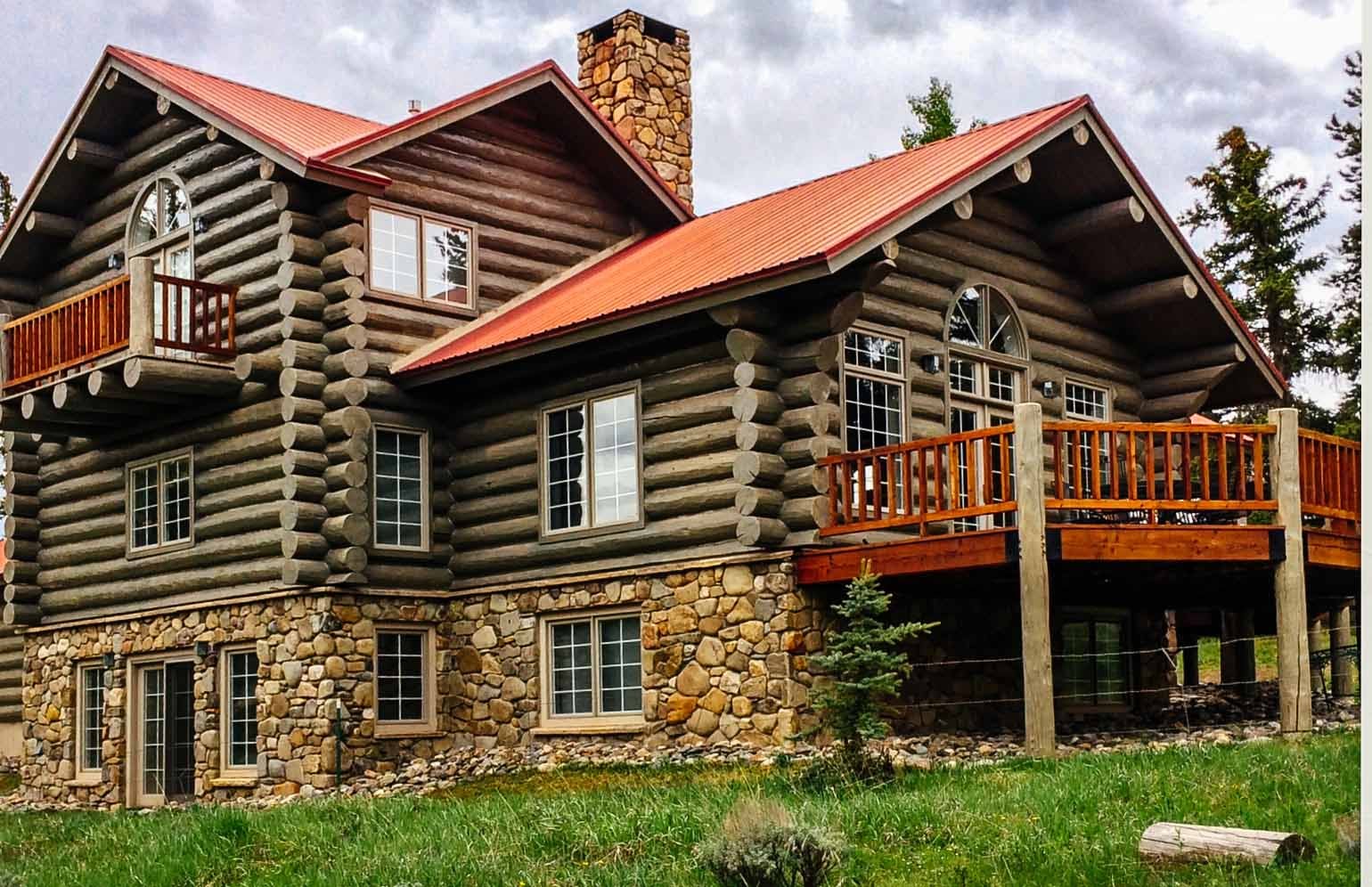 Professional log home restoration in Breckenridge, Summit County Colorado